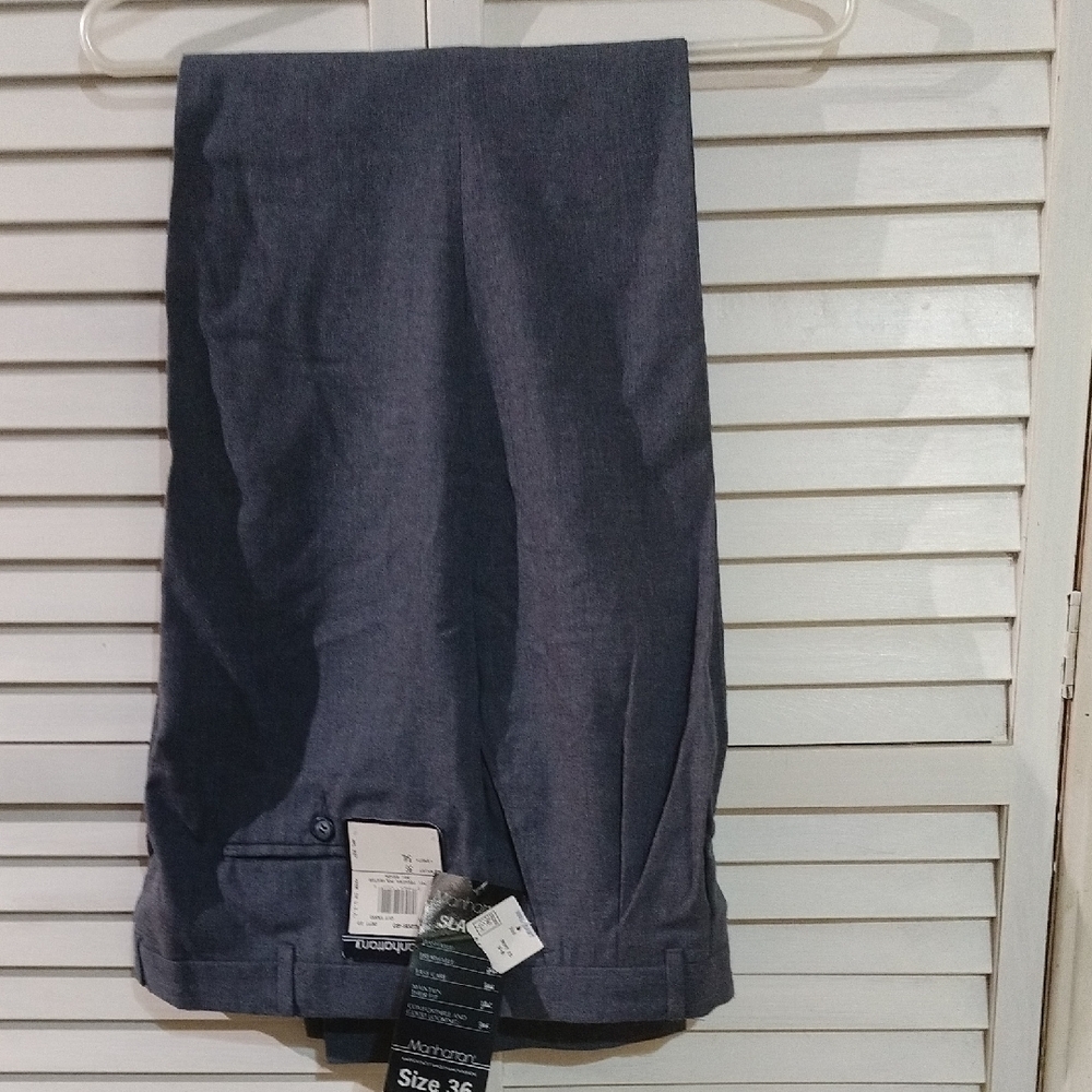 Manhattan Men's Blue Dress Pants Size 36x34L